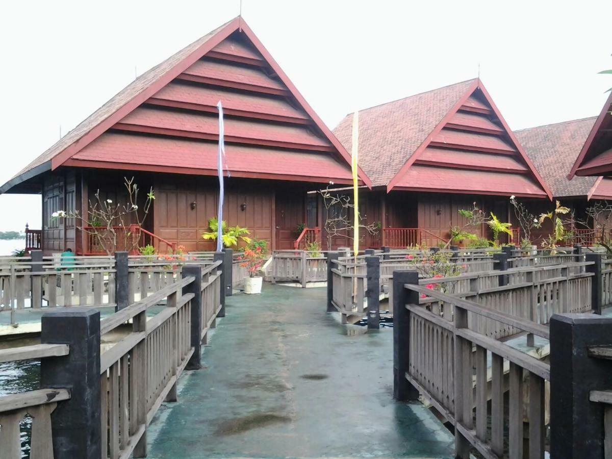 Hotel Pantai Gapura Makassar Dış mekan fotoğraf