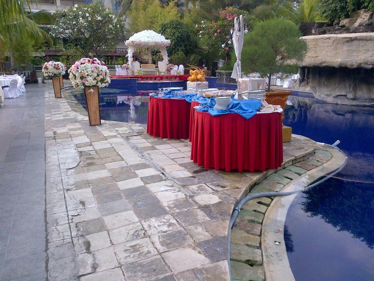 Hotel Pantai Gapura Makassar Dış mekan fotoğraf