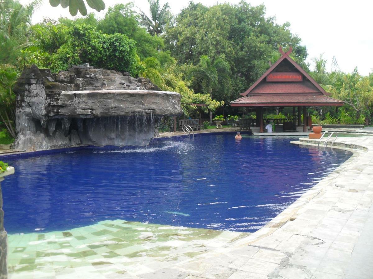 Hotel Pantai Gapura Makassar Dış mekan fotoğraf